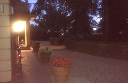 San Giorgio di Piano Villa | Villa Gioia immersed in the quiet countryside of Bologna