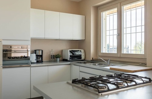 Padenghe sul Garda Villa | Villa Gioia with private pool
