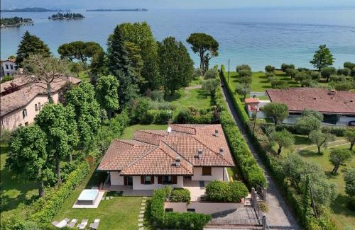 Manerba del Garda House | Villa Giulia