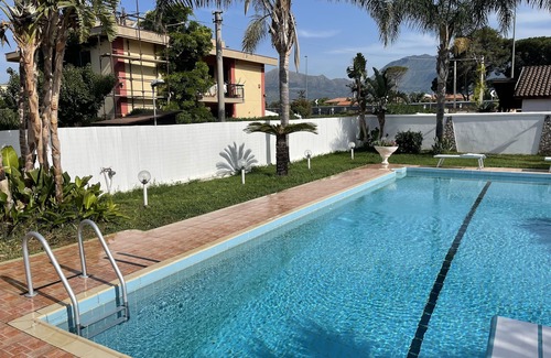 Villa Grazia di Carini Villa | Villa Grace holiday home, swimming pool for exclusive use
