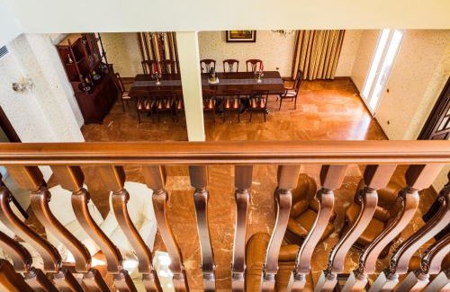 Villanueva del Ariscal Villa | Villa Grande del Aljarafe