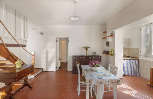 Taranto House | Villa Greco by BarbarHouse