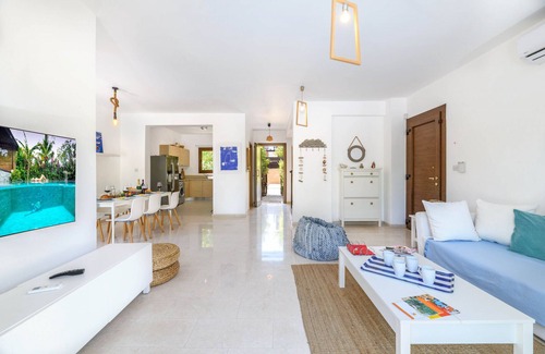 Protaras Villa | Villa Greco Mare #40 - Charming Cape Greco Getaway