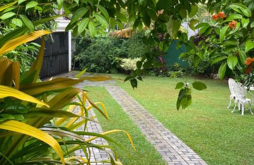 Udugampola House | Villa Green
