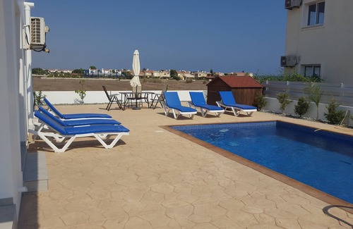 Ayia Thekla Villa | Villa Hara, SeaViews, Pool,WIFI, 2min to Water Park 5min to Ayia Napa
