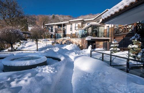 Dolny Kubin Hotel | Villa Helia