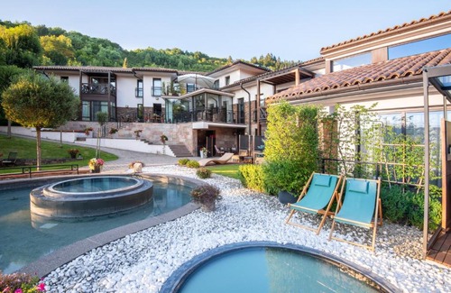 Dolny Kubin Hotel | Villa Helia