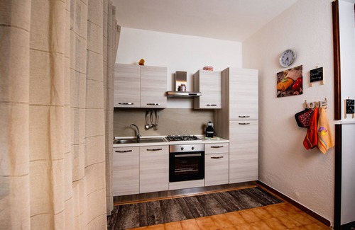 Ficarazzi Apartment | VILLA HEMINGWAY THE HOUSE OF LEONARDO - SEA FRONT WITH GARDEN