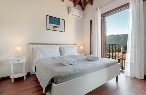 Kato Korakiana House | Villa Henkel B