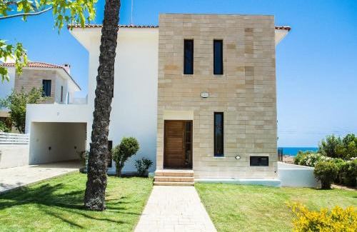 Agios Theodoros Villa | Villa Hera