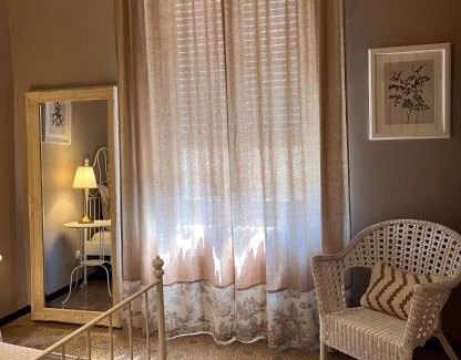 Montichiari Bed & Breakfast | Villa House and Garden B&B