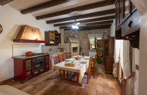 Rosolini Villa | Villa I Mori 4, Emma Villas
