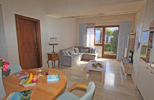 Locarno Apartment | Villa Ida, PT by HolAp SA