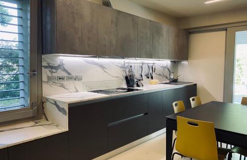 Casalfiumanese Villa | Villa immersa nei campi