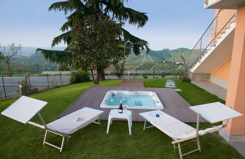 Barbaresco Villa | Villa in Barbaresco, LANGHE region, with jacuzzi, garden , panoramic terraces