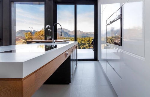 Buger Villa | Villa in Búger with Rooftop Pool & Scenic Views