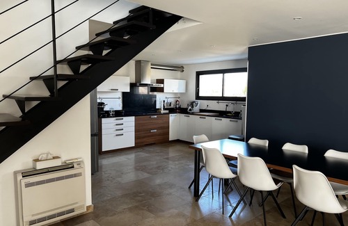 Cabrieres Villa | Villa in charming little village near Nîmes