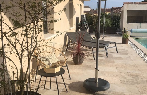Cabrieres Villa | Villa in charming little village near Nîmes