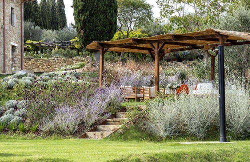 Sarteano Villa | Villa in Chianciano Terme with 7 bedrooms sleeps 15