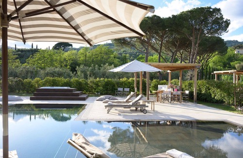 Colle di Buggiano Villa | Villa in Colle Di Buggiano with 6 bedrooms sleeps 12