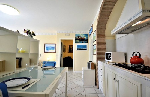 Il Borgo House | Villa in Cortona with Pool and Valley Views