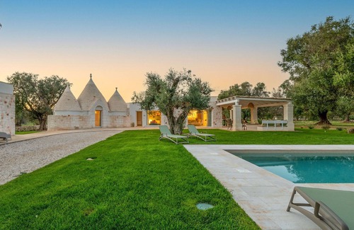 San Vito dei Normanni Villa | Villa in San Vito Dei Normanni with 4 bedrooms sleeps 8
