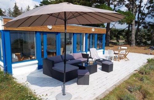 Hanvec House | Villa in Le Faou with Panoramic Sea Views