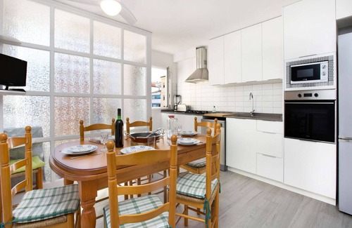 Llafranc Villa | Villa in Llafranc near the Beach & Pool