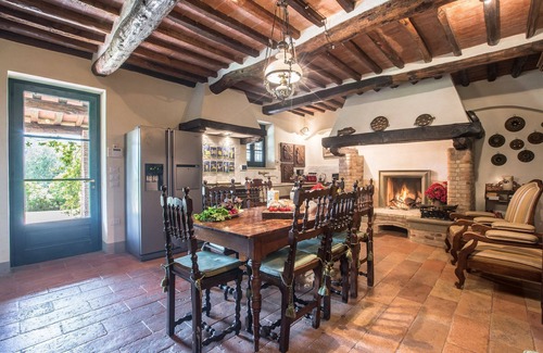 Monsummano Terme Villa | Villa in Monsummano Terme with 4 bedrooms sleeps 8