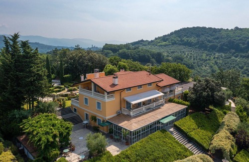 Margine Coperta-Traversagna Villa | Villa in Montecatini Alto with 6 bedrooms sleeps 15
