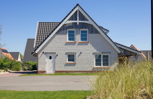 Nieuwvliet Villa | Villa in Nieuwvliet near the Beach