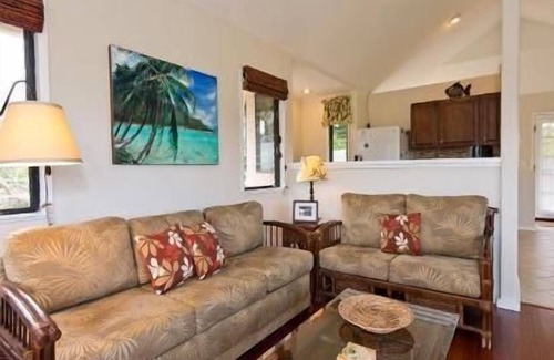 Princeville Cottage | Villa in Paradise !Mountain Views, Ocean and golf course just steps away