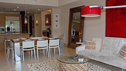 Herreras Apartment | Villa in Red
