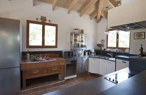 Roquebrun Villa | Villa in Roquebrun with Heated Pool & Terrace