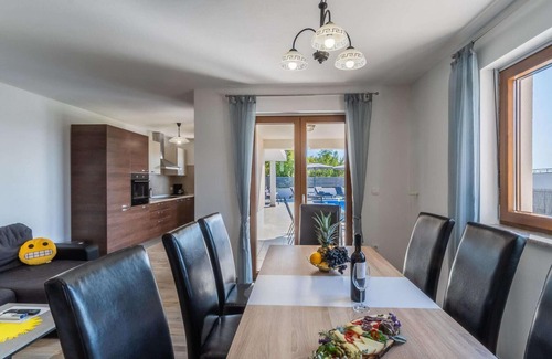 Viskovici Villa | Villa in Sveti Lovrec with Private Pool & Beaches