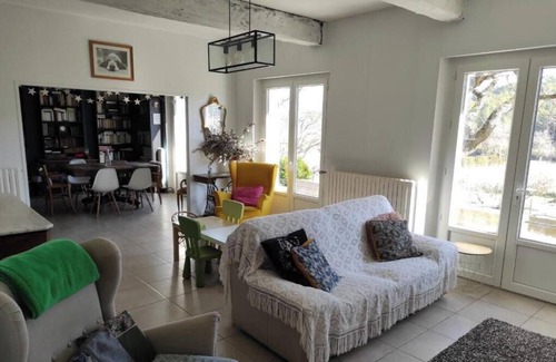 Pernes-les-Fontaines Villa | Villa in the heart of the Provence vineyards