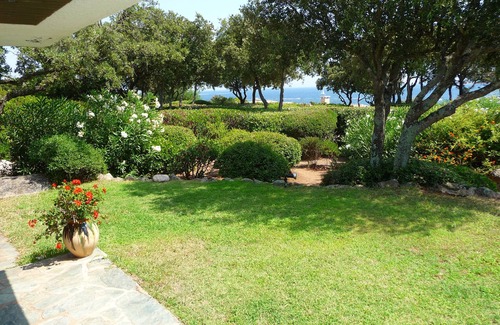 Cala Rossa Villa | Villa in the heart of Cala Rossa private domain, sea view and 300m from beach