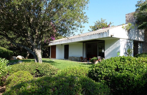 Cala Rossa Villa | Villa in the heart of Cala Rossa private domain, sea view and 300m from beach