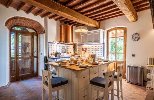 San Giovanni alla Vena House | Villa in Tuscany with Pool and Olive Grove