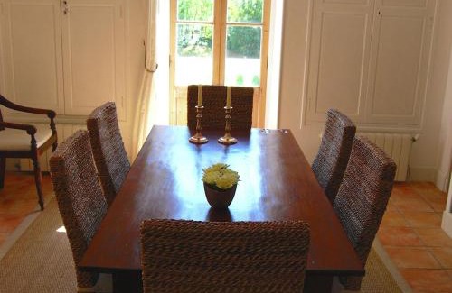Valreas House | Villa in Valréas with Pool and Garden Views