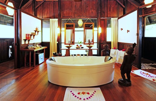 Nga Phe Chaung Hotel | Villa Inle Boutique Resort