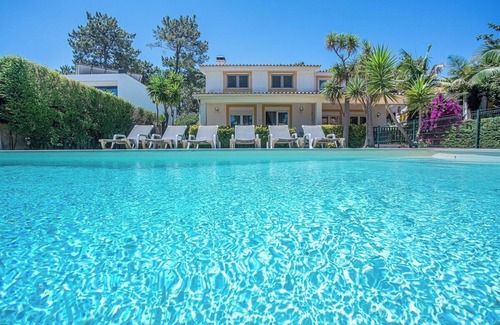 Seixal Villa | Villa Isabel - Spacious villa for 10 people, with private pool, close to Lisbon