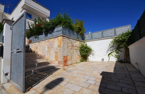 Torre Santa Sabina Villa | VILLA ISEO