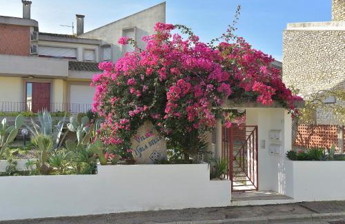 Mogoro Apartment | Villa Isola Bella - Costa Verde