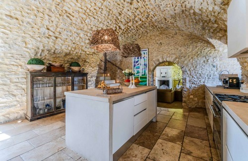 Saint-Privat-des-Vieux Villa | Villa Jolivet - Ten Bedroom Villa, Sleeps 19