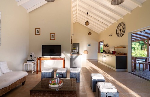 Capesterre-de-Marie-Galante Villa | Villa Jacaranda