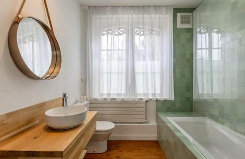 Honfleur Villa | Villa Jane'Laur Magnificent mansion with garden 11 P