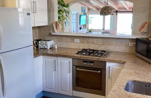 Saint Lawrence Villa | 'Villa Jarrow',Beach Front, Beautiful Victorian Restored Property