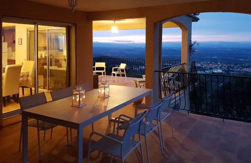 Laroque-des-Alberes House | Villa Josephine: Vue magnifique sur mer et montagnes