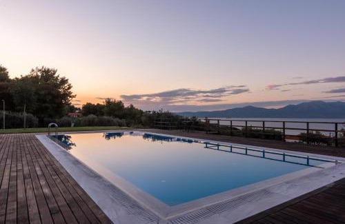 Oropos Villa | Villa Kalamos/Sea View and Pool nearby Athens